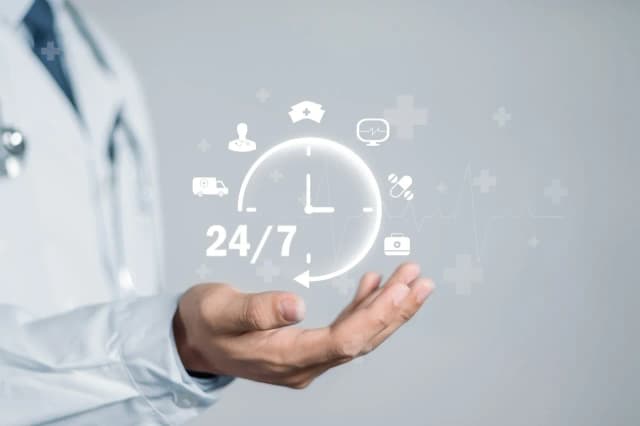 Czy prywatne ubezpieczenie obejmuje NFZ? Odkryj ważne różnice