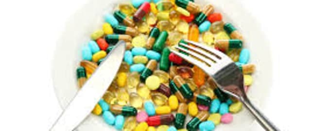 Czym różni się lek od suplementu diety? Kluczowe różnice i ryzyka Czym różni się lek od suplementu diety? Kluczowe różnice i ryzyka